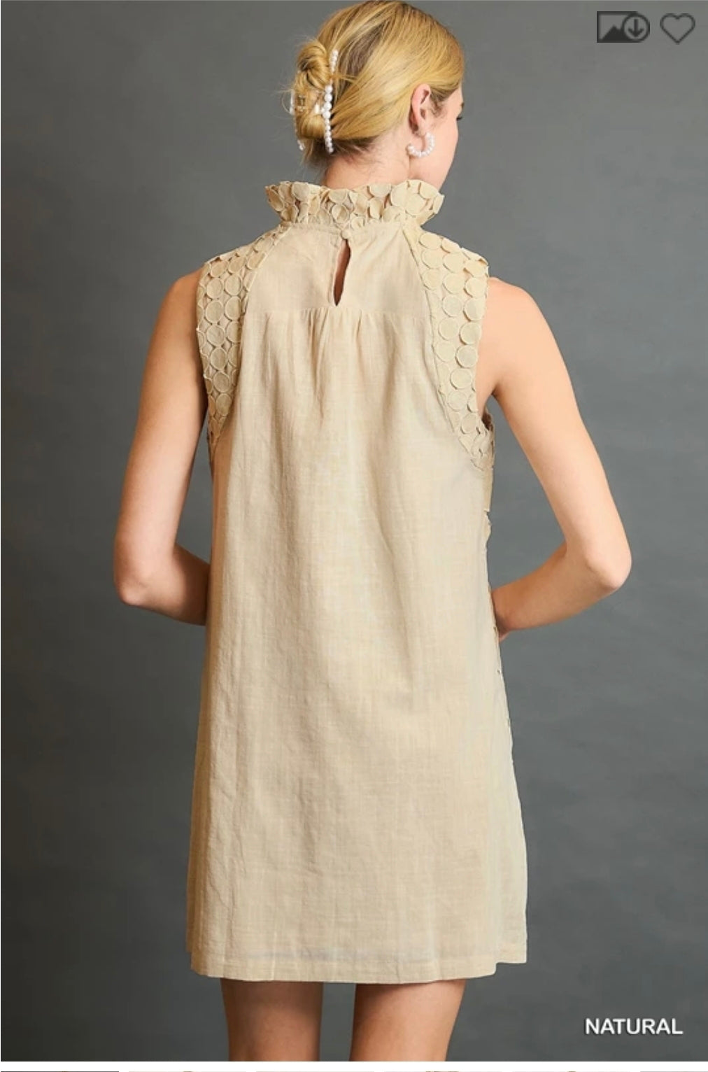 Halter neck sleeveless dress