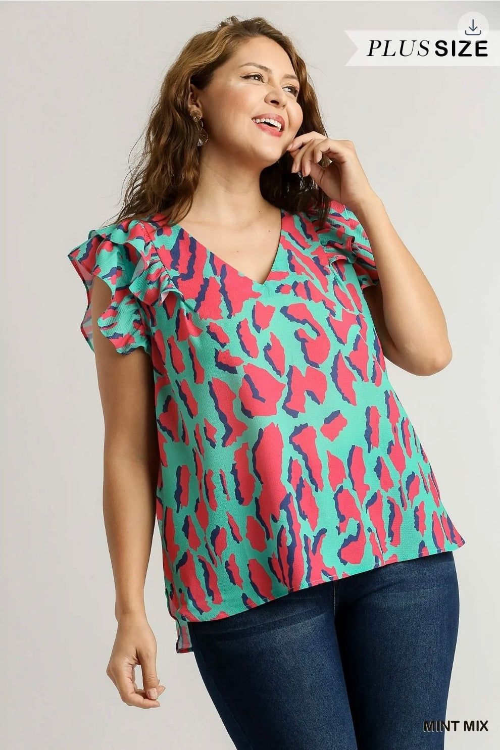 Abstract print v neck top