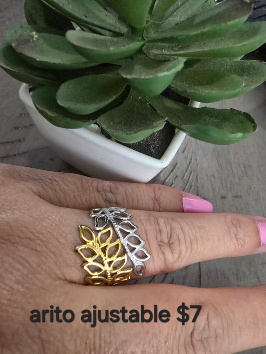 Two tone leaves adjustable ring