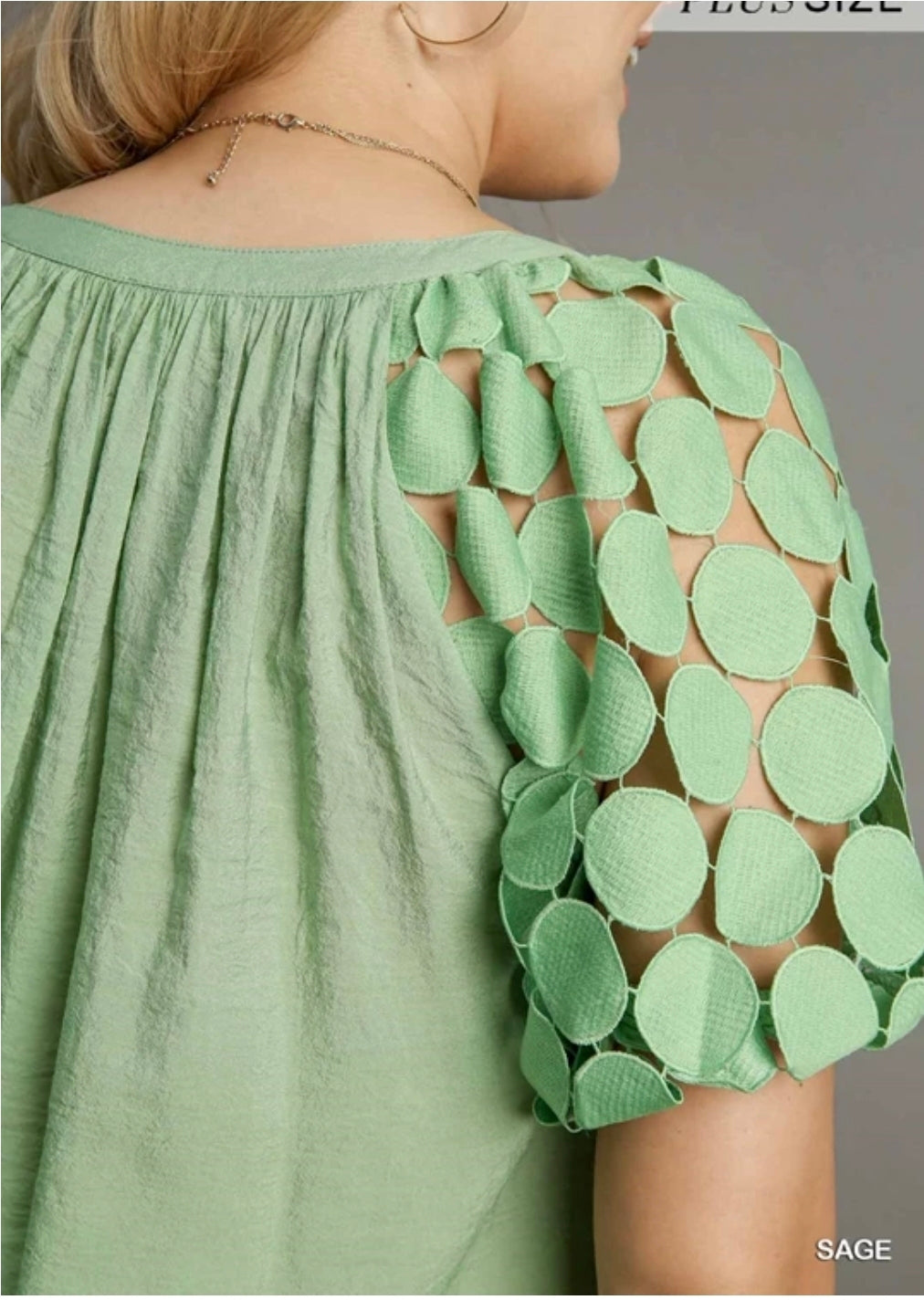 Split neck bubble sleeve top