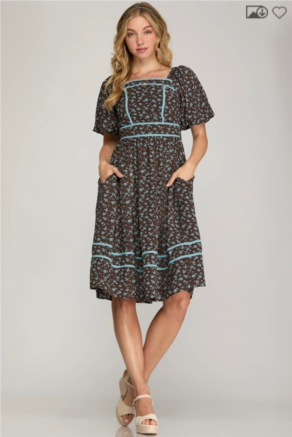 Short bubble sleeve contrast floral print dress with side pockets