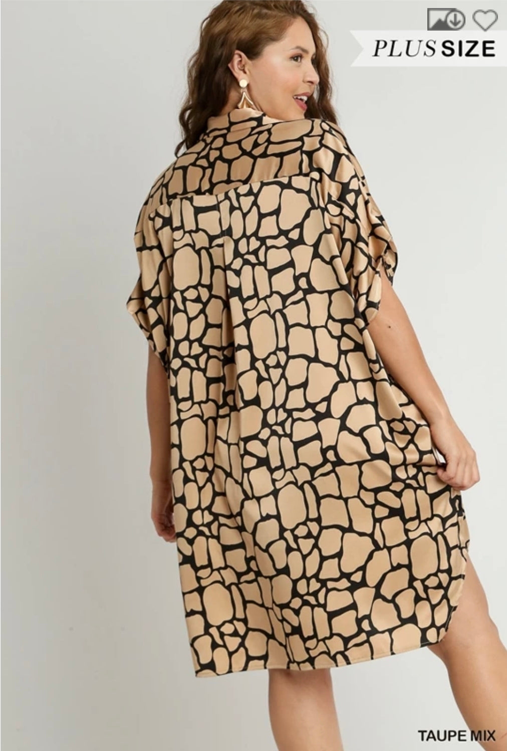 Two tone button down collared dress animal print