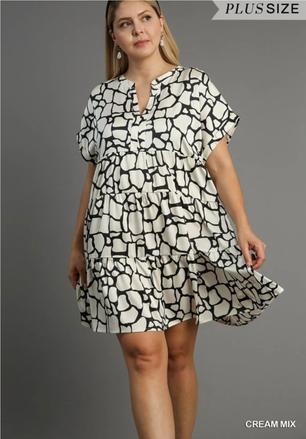 Two tone giraffe print Tiered a line mini dress