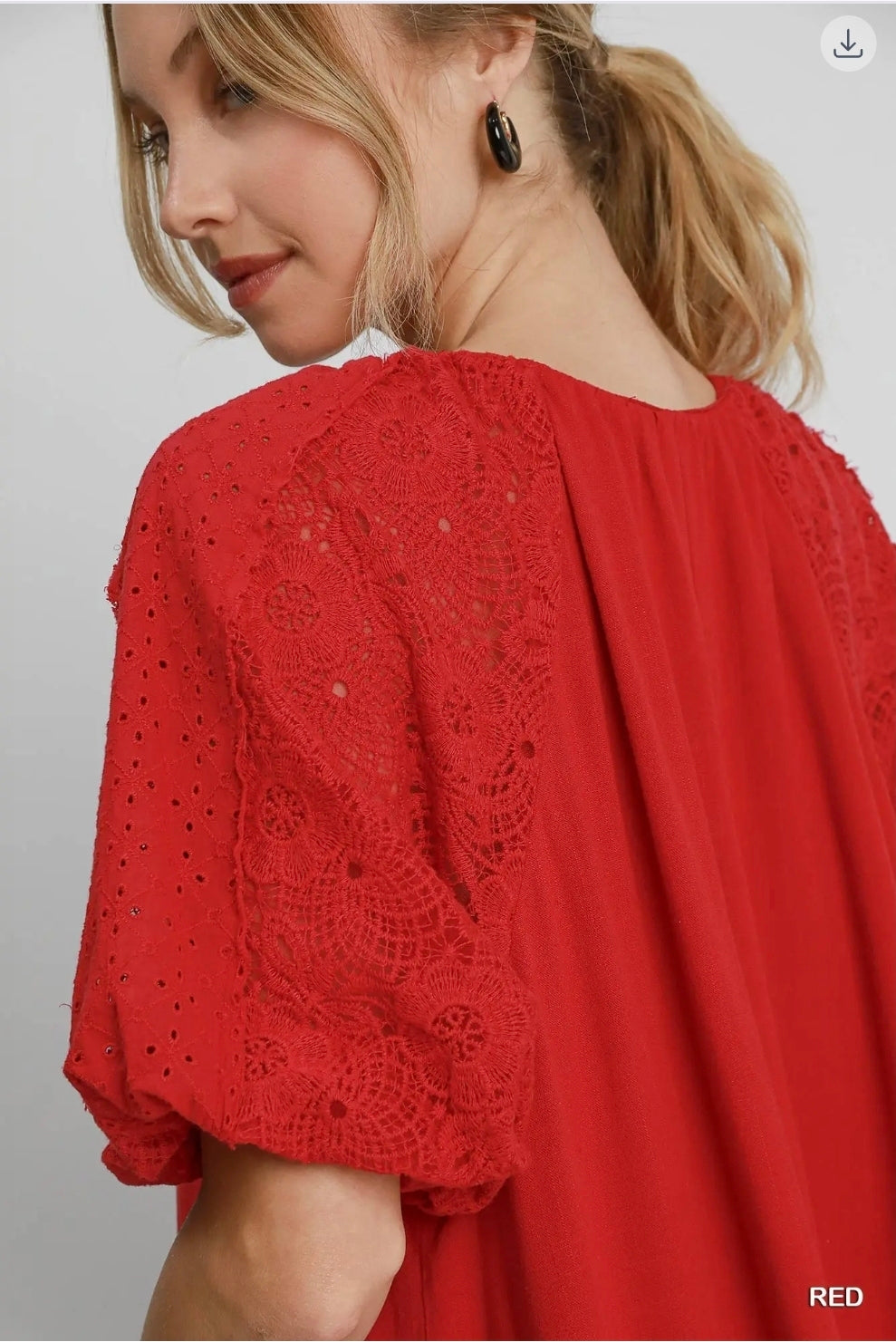 Scoop neck dress