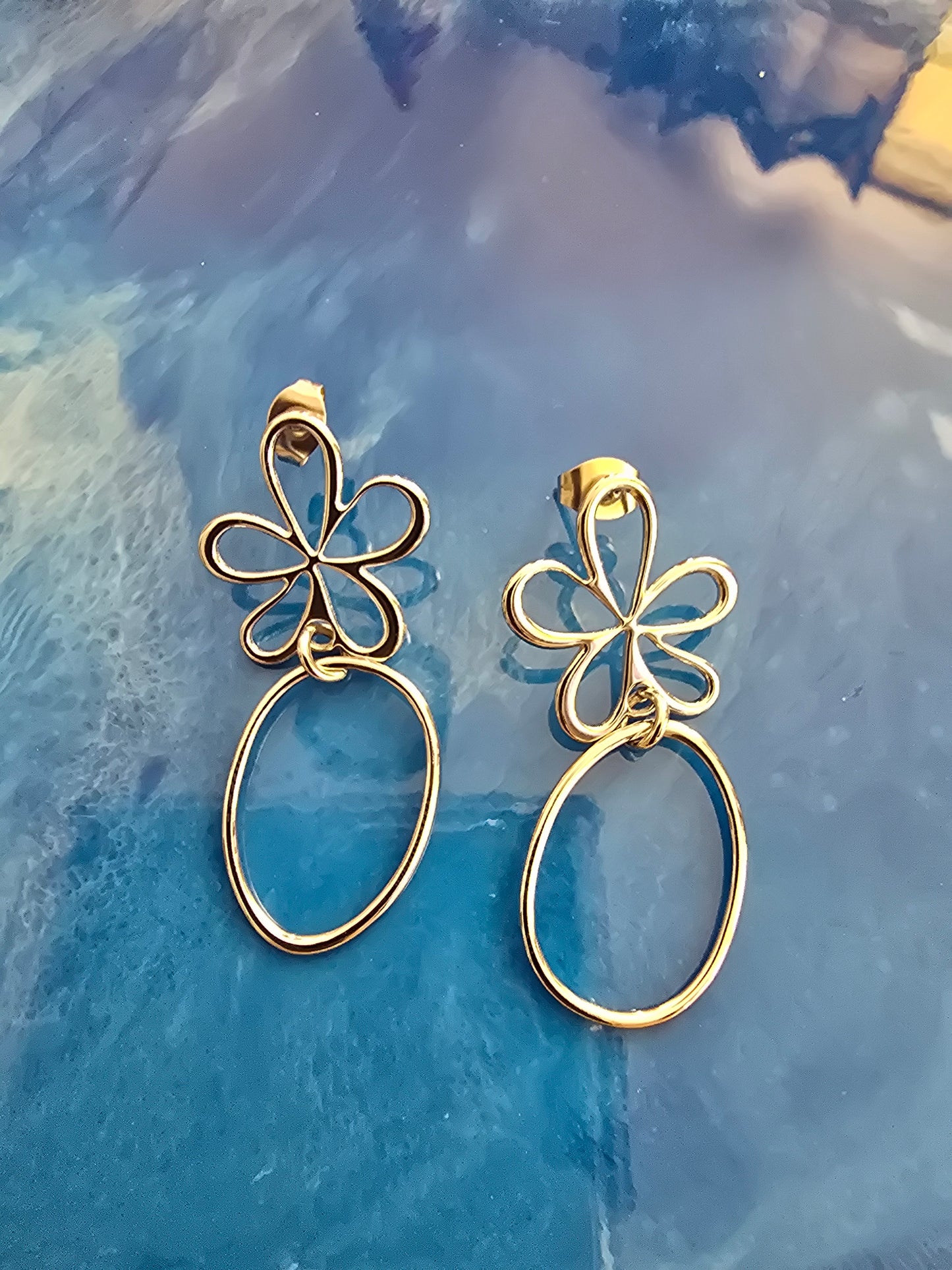 Flower silver earrings